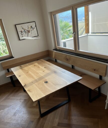 Tavolo in Rovere nodato